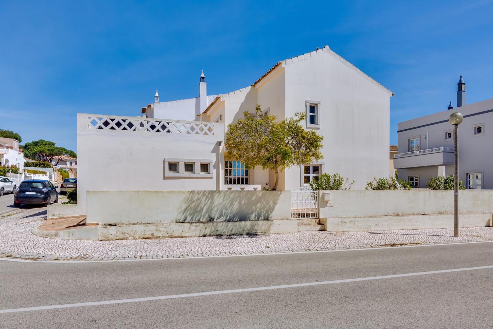 Villa Oliveiras De Vilamoura By The Portuguese Butler Quarteira Exterior foto